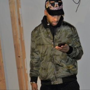 Meet your Posher, Dj